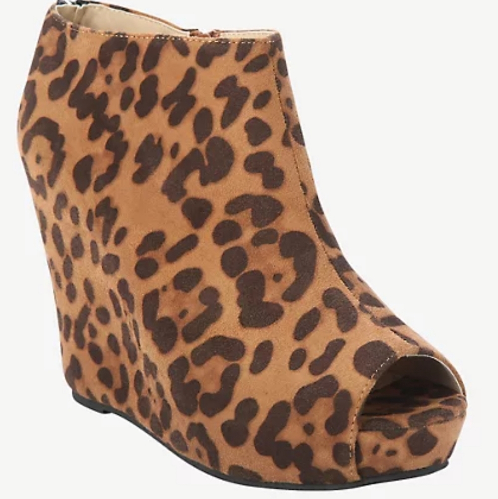 Leopard wedge peep toe bootie